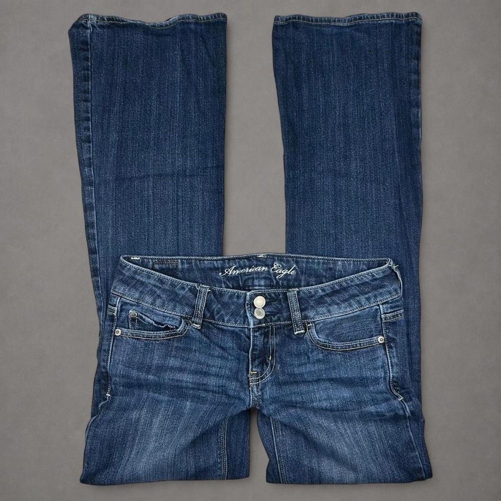 American Eagle Artist Low Rise dark wash bootcut Flare Jeans